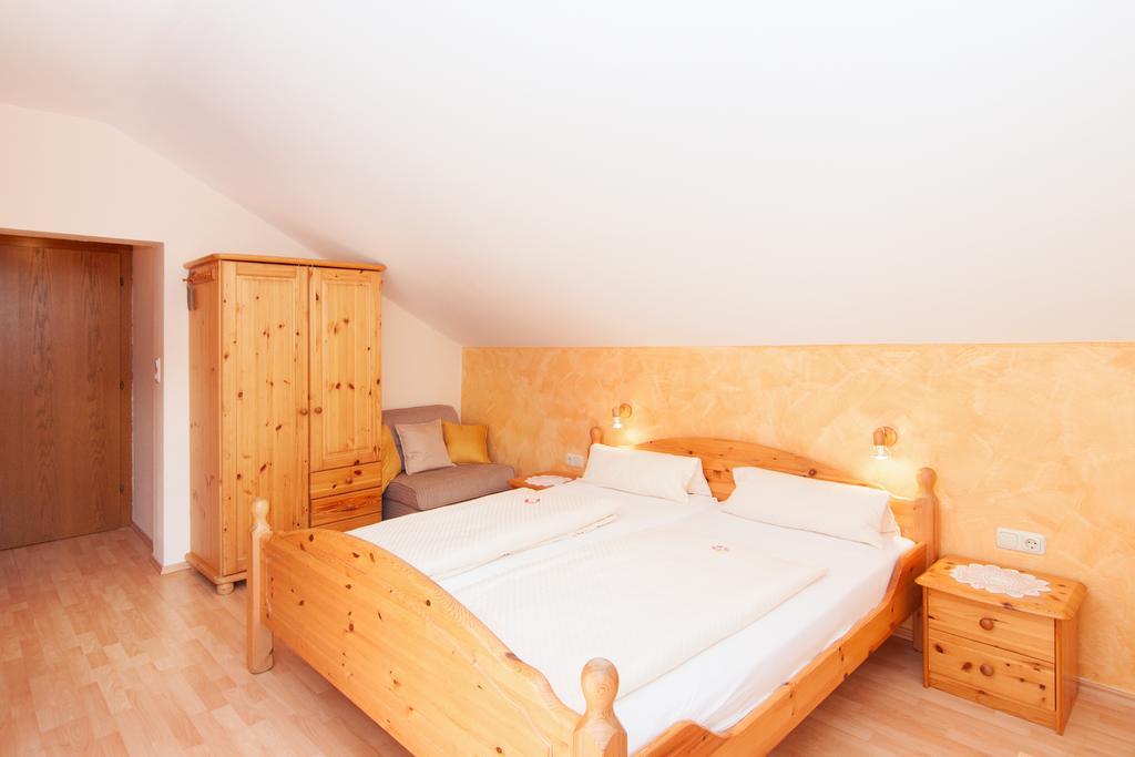 Restaurant - Cafe - Pension Hassler Berg im Drautal Quarto foto